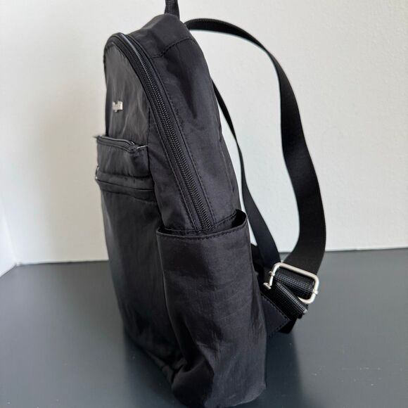 Baggallini Anti Theft Vacation Securetex Backpack Lightweight Travel Bag RFID main image 10